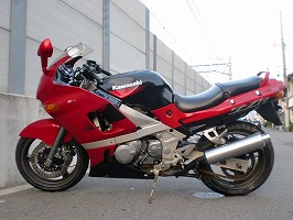 ZZR400N