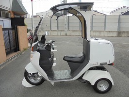 ジャイロキャノピー TA03 4スト カスタム車